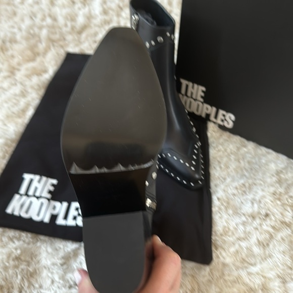 🌟NEW🌟The Kooples Black Studded Women's Boots ✨NEW✨ size 37 - Picture 8 of 9